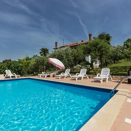 Mugeba Club Residence Porec Exterior photo