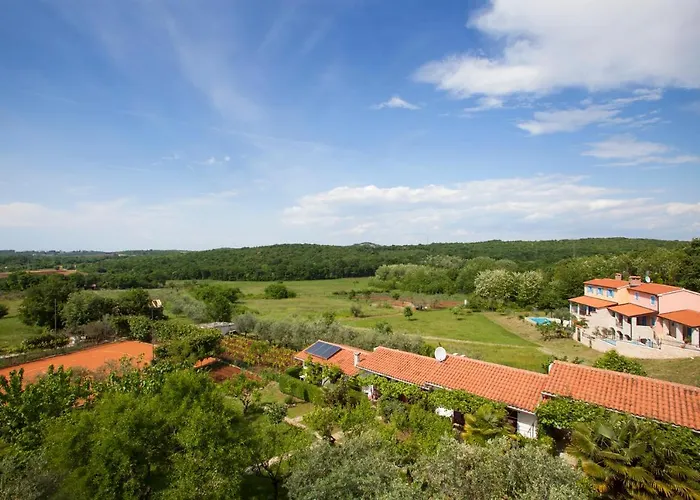 Mugeba Club Residence